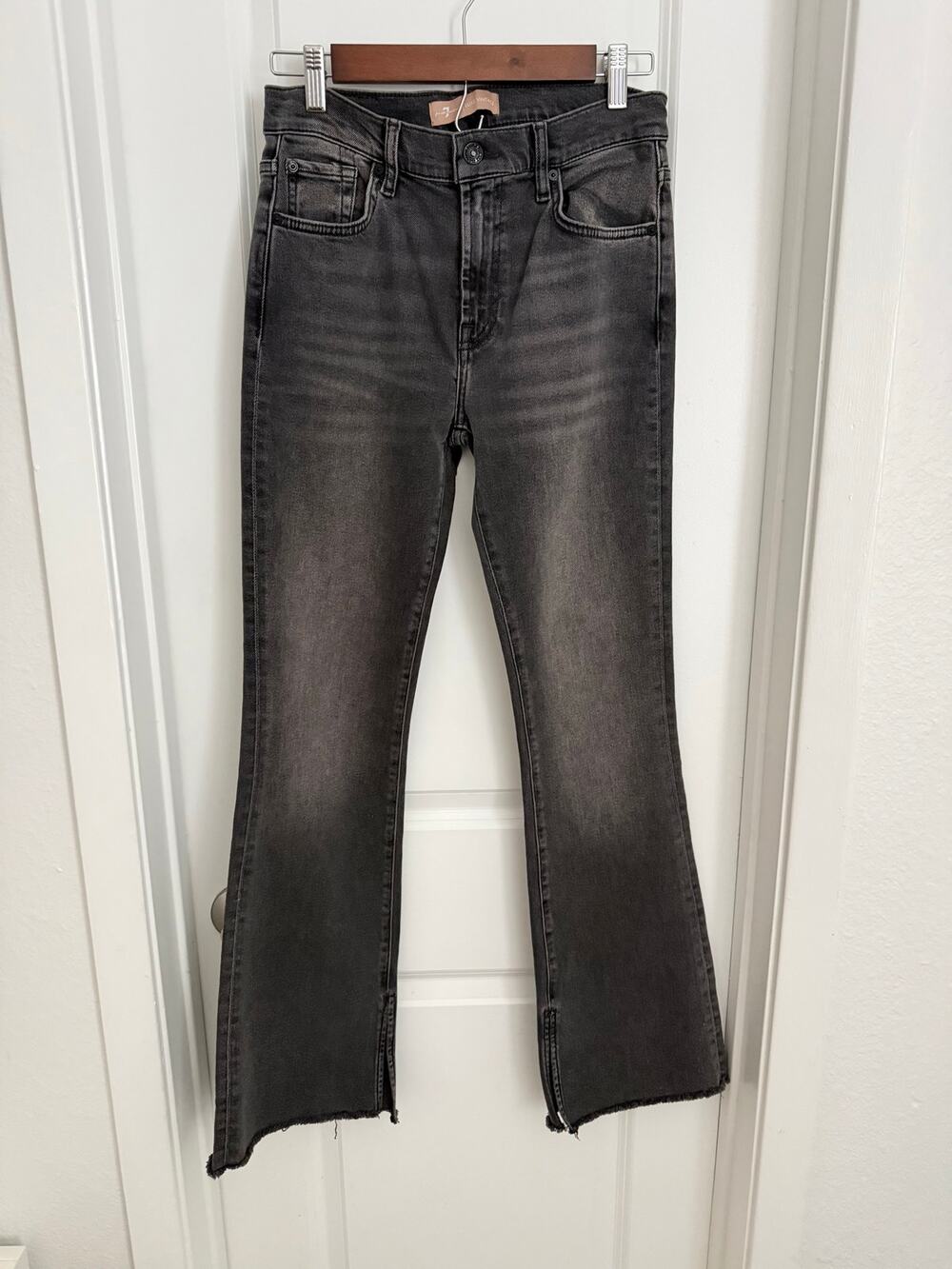 7 For All Mankind Luxe Gray Bootcut Tailorless Size 29